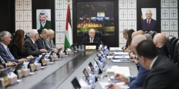 مجلس الوزراء الفلسطيني يحذر من تصاعد اعتداءات المستعمرين ويهيب بالمشاركة بذكرى النكبة