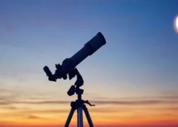 البحوث الفلكية تستطلع هلال شهر ذي الحجة اليوم