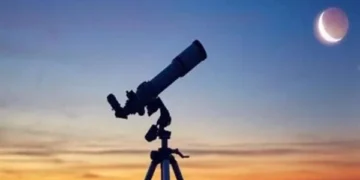 البحوث الفلكية تستطلع هلال شهر ذي الحجة اليوم