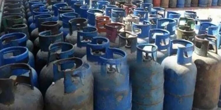 “بتروجاس” توضح حقيقة فيديوهات “أسطوانات المياه” وتكشف طرق تلاعب الباعة