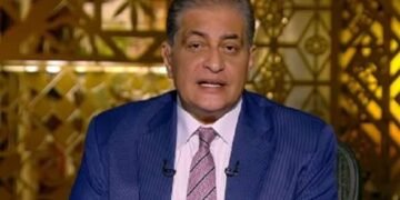 الإعلامي أسامة كمال يتساءل عن تعويض الدول المتضررة من النزاعات بين أمريكا وإيران
