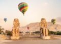 الطيران المدني يعلن إيقاف رحلات البالون الطائر بالأقصر مؤقتاً