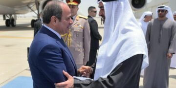 السفير الإماراتي: زيارة السيسي لأبوظبي تجسد نموذجاً راسخاً للشراكة العربية