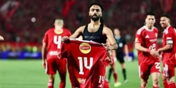 سيد عبد الحفيظ يجتمع مع الشحات وكوكا لحسم التجديد