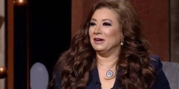 انتصار: عملت بمحل ملابس ومغسلة بخار قبل دخول الفن