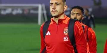 كواليس رحيل جراديشار.. الأهلي يتمسك بـ 2 مليون دولار
