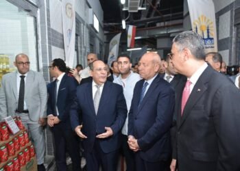 بمشاركة 120 منفذاً.. افتتاح معرض أهلاً بالعيد بحدائق القبة لتوفير مستلزمات الأضحي