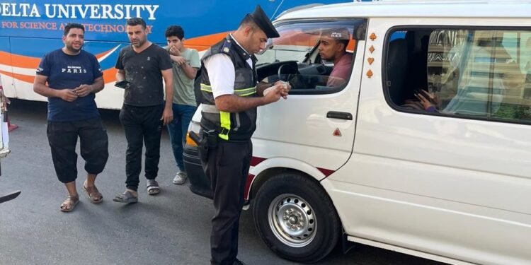 الداخلية تضبط أكثر من 100 ألف مخالفة مرورية خلال حملات مكثفة