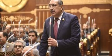 النائب إيهاب وهبة يطالب بـ 100 نموذج للامتحانات للقضاء على الغش في الثانوية العامة