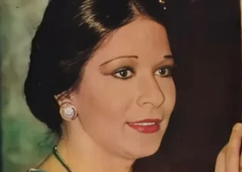 وصول جثمان سهير زكي لمسجد الشرطة