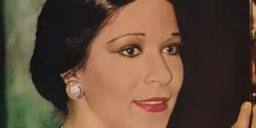 وصول جثمان سهير زكي لمسجد الشرطة