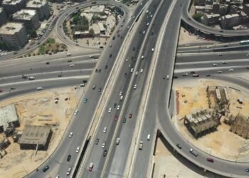 سيولة مرورية وانتظام حركة السيارات بالقاهرة والجيزة اليوم