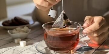 في اليوم العالمي للشاي.. فوائد صحية عديدة لمشروب يرافق الملايين حول العالم