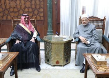 شيخ الأزهر يثمن جهود خادم الحرمين الشريفين في خدمة حجاج بيت الله