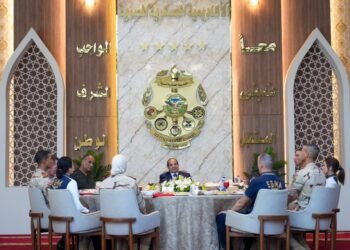 الرئيس السيسي يحذر من تداعيات توترات إيران على استقرار المنطقة والاقتصاد العالمي