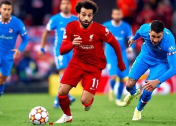 ليفربول ضد تشيلسي.. توقيت المباراة والقنوات الناقلة في قمة الدوري الإنجليزي