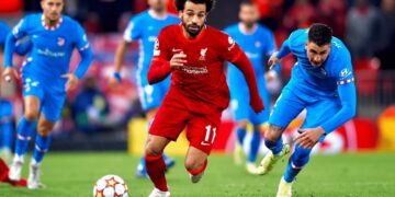 ليفربول ضد تشيلسي.. توقيت المباراة والقنوات الناقلة في قمة الدوري الإنجليزي