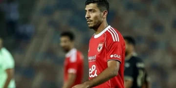الأهلي يرحب برحيل محمد شريف نهاية الموسم