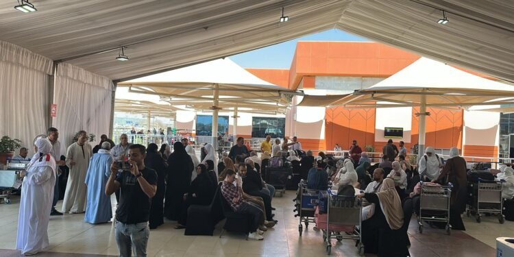 جسر جوي متواصل لنقل حجاج بعثة القرعة للأراضي المقدسة رسمياً