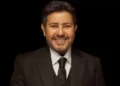 وصول جثمان هاني شاكر للقاهرة مساء اليوم