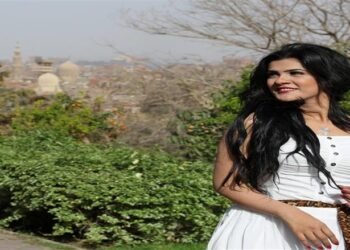 حبس الفنانة ياسمينا المصري 4 أيام بتهمة سب أشرف زكي