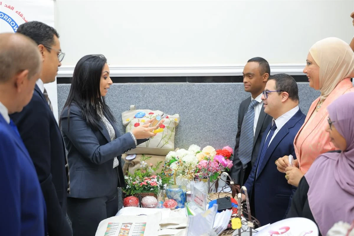 وزيرة التضامن تفتتح مركز تدريب وإنتاج الملابس الجاهزة ذات الاستخدام الواحد بمستشفى مدينة نصر التخصصي