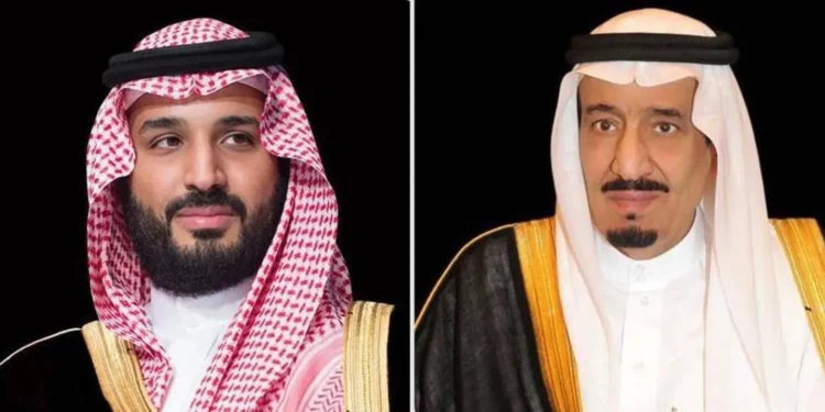 خادم الحرمين الشريفين: سعدنا بالحرص والتفاني في خدمة الحجاج