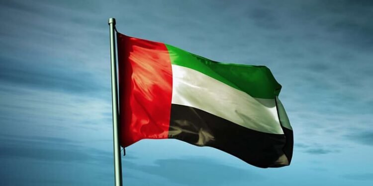 الإمارات تحسم الجدل: لا تحويلات مالية إلى إيران