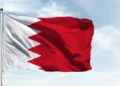 البحرين تطلق صفارات الإنذار وتدعو المواطنين والمقيمين للتوجه إلى أماكن آمنة