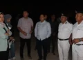 تحرك عاجل.. محافظ القليوبية يتابع حريق مصنع بالخانكة