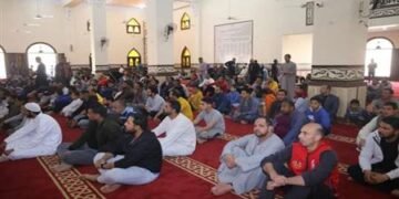 الأوقاف تحذر من التباهي والإفراط في استخدام مواقع التواصل خلال خطبة الجمعة