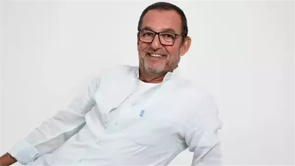تشييع جثمان الفنان محمد مرزبان من مسجد حسن الشربتلي بالتجمع الخامس عقب صلاة العصر