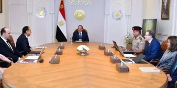 السيسي يتابع ملف حوكمة التعيينات وترقيات الوظائف القيادية بالدولة