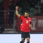 نجم ليفربول السابق يكشف كواليس الخلاف بين صلاح وآرني سلوت