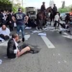 أزمة سياسية وأمنية في إسرائيل بسبب احتجاجات بني براك.. وبن غفير يلوّح بالإقالات