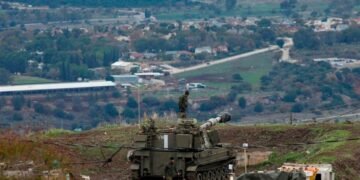 16 قتيلًا في تصعيد إسرائيلي جنوبي لبنان