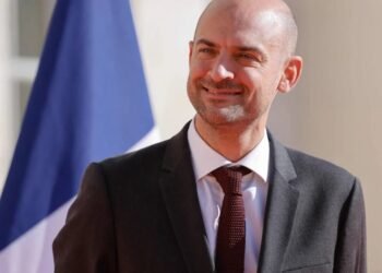 وزيرالخارجية الفرنسي جان نويل باور