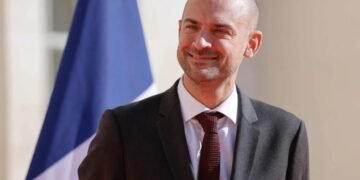وزيرالخارجية الفرنسي جان نويل باور