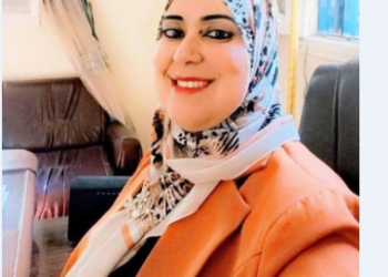 وزيرة التنمية المحلية تطمئن على رئيسة وحدة بكفر الشيخ بعد إصابتها أثناء تنفيذ إزالة تعديات