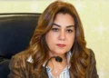 وزبرة التنمية المحلية توجه بسرعة سحب عينات من مياه أسوان وتحليلها