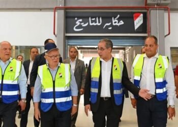 نائب رئيس الوزراء يتفقد شركة النصر للسيارات ويؤكد دعم التصنيع المحلي