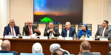 وزير التعليم يعلن مفاجآت للطلاب بشأن الذكاء الاصطناعي والثقافة المالية والشهادات الدولية