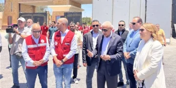 محافظ شمال سيناء يصطحب وفدًا دبلوماسيًا هولنديًا لتفقد معبر رفح