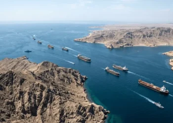 إيران: إدارة مضيق هرمز ستكون بالتنسيق مع سلطنة عُمان