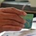 التموين: وقف الدعم عن غير المستحقين وتحديث بيانات المستفيدين