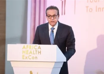 وزير الصحة يعلن استعداد مصر لتوطين صناعة الدواء في قارة إفريقيا