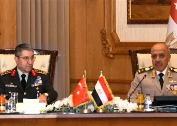 الفريق أحمد خليفة يلتقي رئيس هيئة الأركان العامة للقوات المسلحة التركية