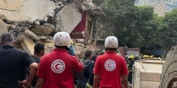 تفاصيل إصابة 5 ضباط في حريق منشأة ناصر بالقاهرة