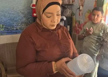 سلامة الغذاء تضبط 5 محال لعصير القصب تضيف مادة ثاني أكسيد التيتانيوم بالفيوم