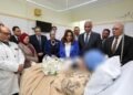 أُصيبت خلال العمل.. وزيرة التنمية المحلية تطمئن على رئيسة قرية تفتيش بكفر الشيخ